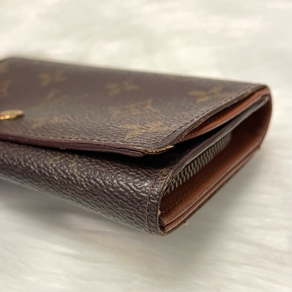 Louis Vuitton Porte-Monnaie Billets Tresor Monogram - Picture 6 of 10